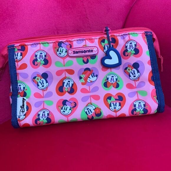 Samsonite Minnie Makeup Bag - Picture 2 of 10